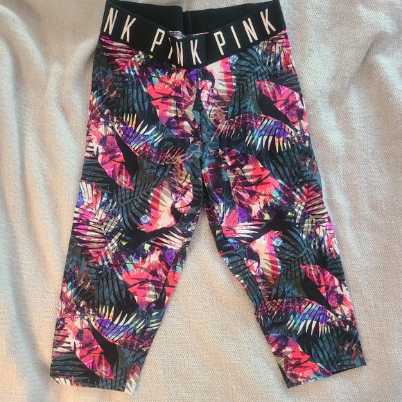 Tropical Print Cropped Ultimate Leggings - Picture 1 of 3